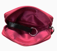 Load image into Gallery viewer, ili New York Zip Card Case – RFID Blocking Leather Card Holder with Key Ring