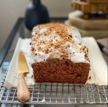 Load image into Gallery viewer, Maison Zoe Ford Home Decor - Kitchen Gourmet Entertaining - Food Carroty Cake Mix