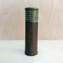 Load image into Gallery viewer, Spooner Creek Home Decor - Kitchen Gourmet Entertaining Grey Clay Sugar Shakers