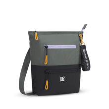 Load image into Gallery viewer, Sherpani Juniper Sadie Bag