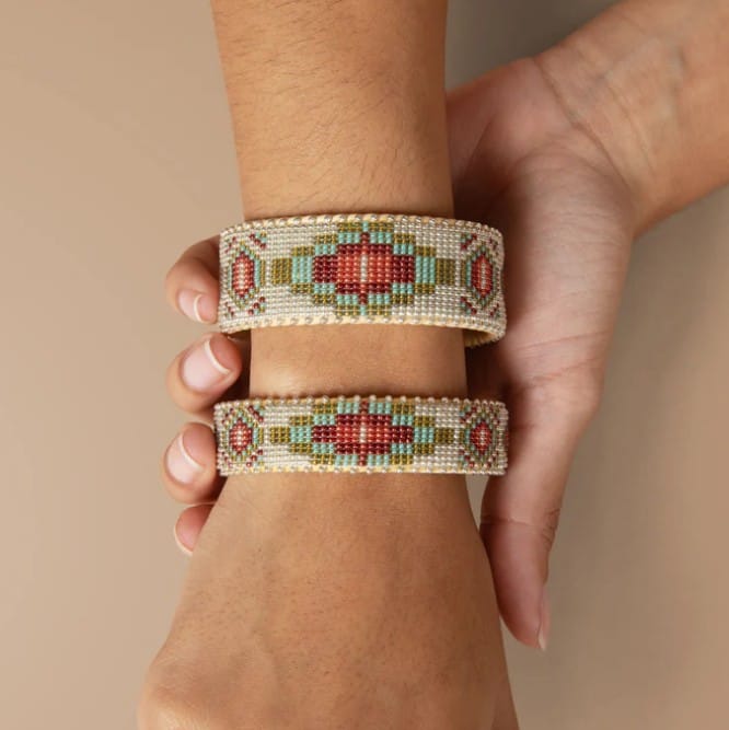 Etkie Jewelry - Bracelets Becca Beaded Glass Cuff