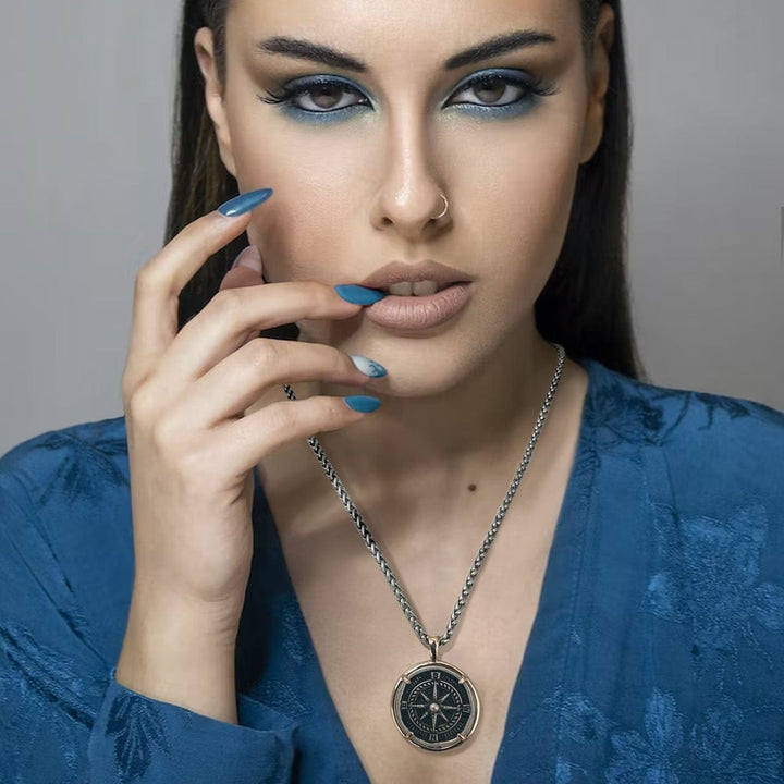 LJ Sonder Jewelry - Necklaces Compass Pendant Necklace