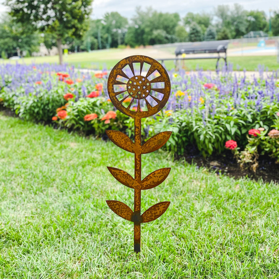 Prairie Dance Contemporary Sunflower Garden Stake