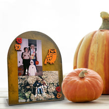 Load image into Gallery viewer, Prairie Dance Curved Magnetic Frame

