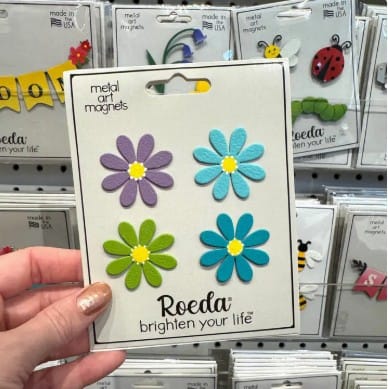 Roeda Studio Magnet Daisy Magnet Set of 4 – Handpainted Steel Floral Décor by Roeda Studio