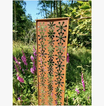 Load image into Gallery viewer, Winfield Designs Home &amp; Garden - Outdoor Decor 11" Wild Flowers Garden Panels
