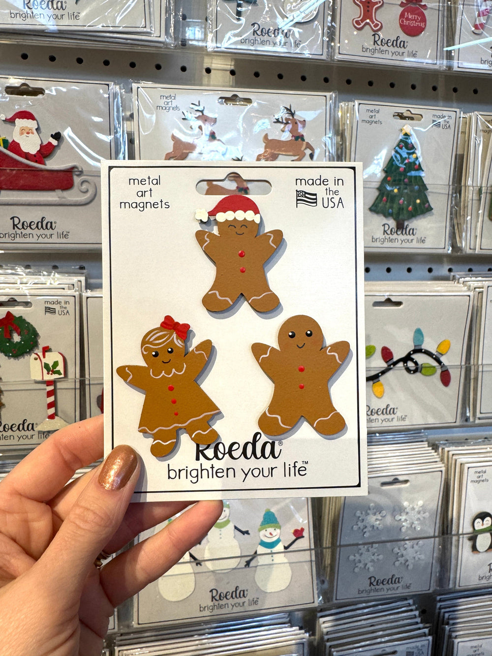 Roeda Studio Magnet Gingerbread Family Magnets – Set of 3