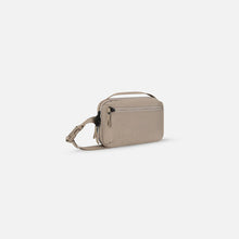 Load image into Gallery viewer, Sherpani Dune Hyk Bag
