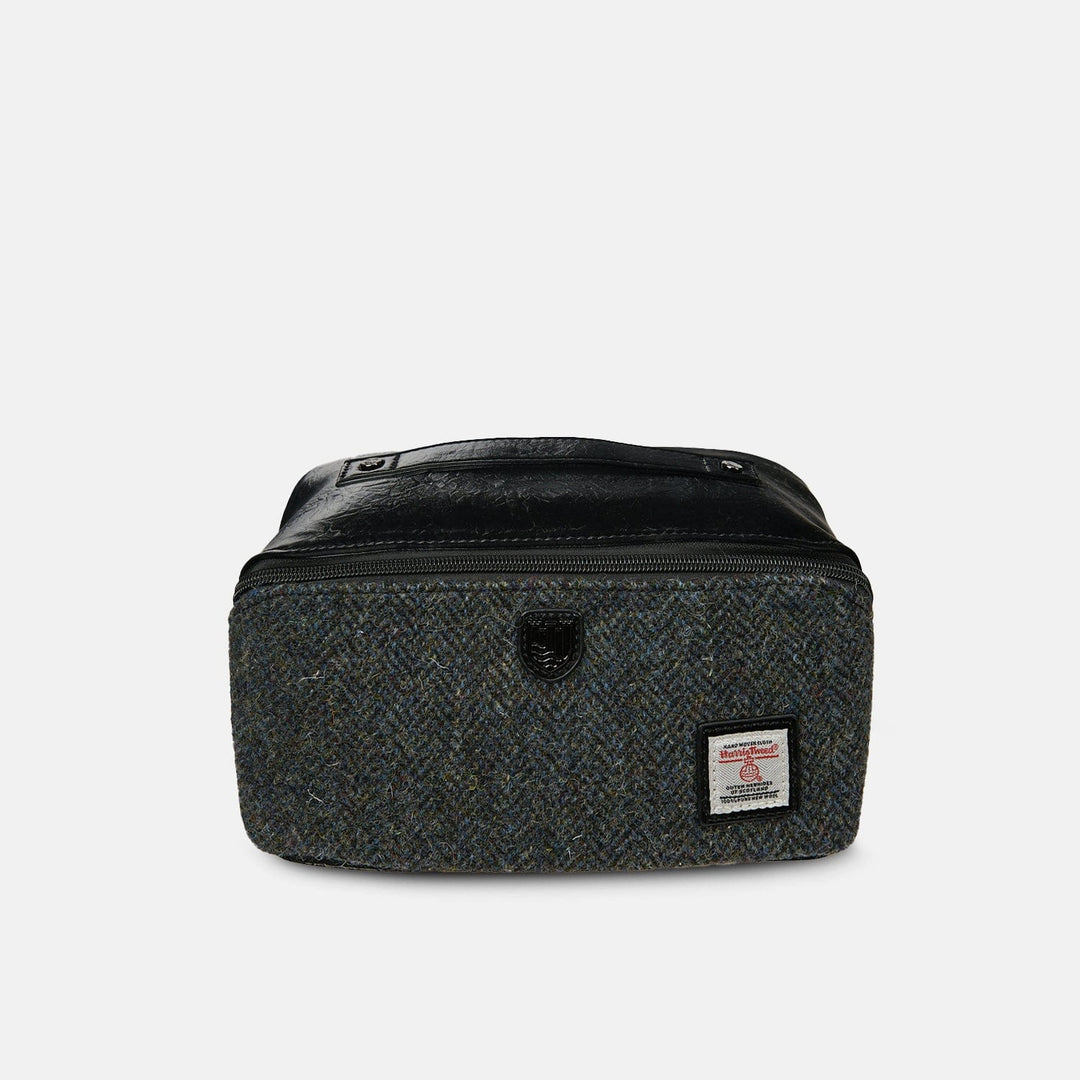 Islander UK Toiletry Bag Islander UK Toiletry Bag – Black/Grey Herringbone
