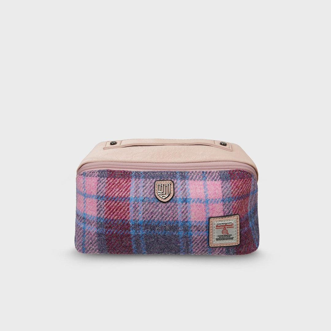 Islander UK Toiletry Bag Islander UK Toiletry Bag – Pink/Blue Tartan