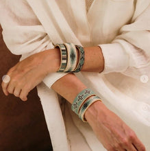 Load image into Gallery viewer, Etkie Jewelry Juliayn Beaded Glass Cuff - Small
