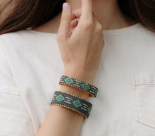 Load image into Gallery viewer, Etkie Jewelry Kelly Green Beaded Glass Cuff - Small
