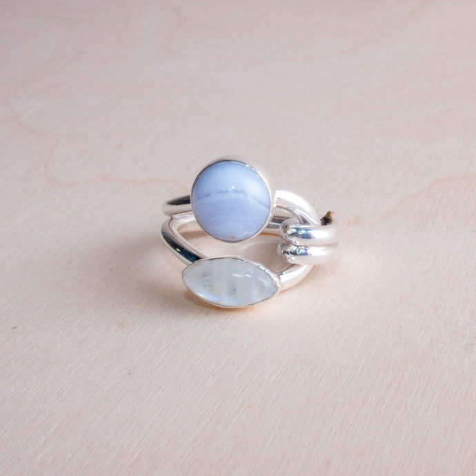 Lilly Barrack Lace Agate Moonstone Ring