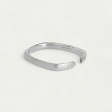 Load image into Gallery viewer, Dean Davidson Jewelry - Necklaces - Dean Davidson Mara Hinged Bangle
