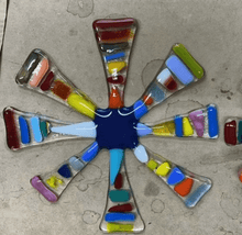 Load image into Gallery viewer, 8 Petals Design Proudly Handmade in South Carolina, USA Clear with Indigo Center Medium Fused Glass Garden Stake
