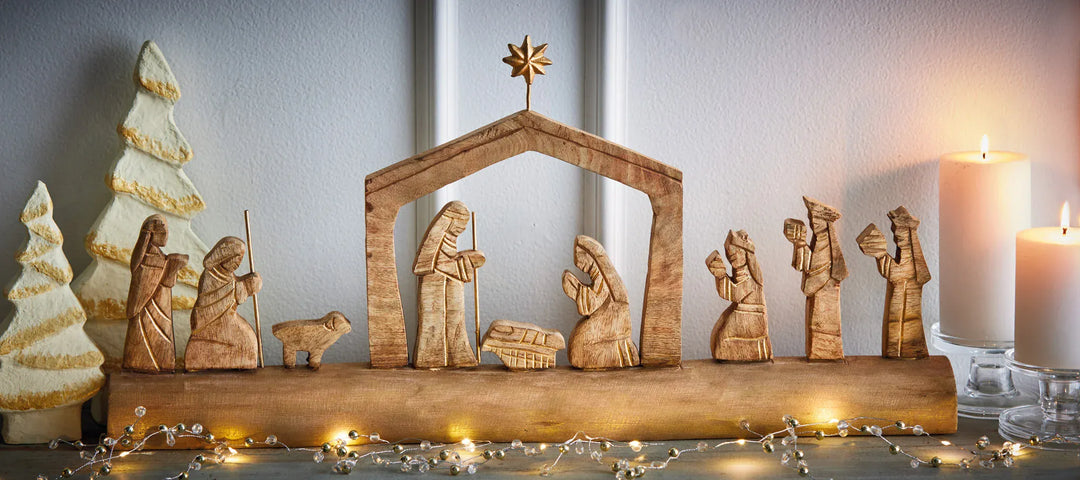 Tag True Living Figurines Nativity Scene on Carved Wood Log