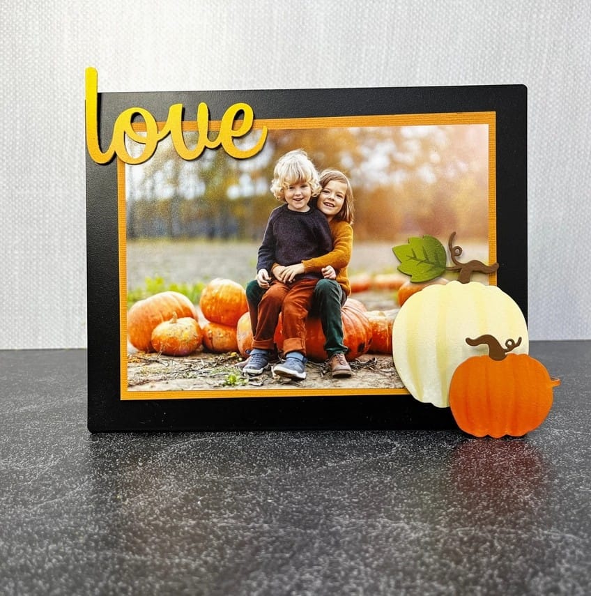 Roeda Studio Magnet Pumpkin Magnetic Art Pop – Handpainted Steel Fall Décor by Roeda Studio