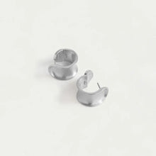 Load image into Gallery viewer, Dean Davidson Jewelry - Earrings Sol Huggie Hoops
