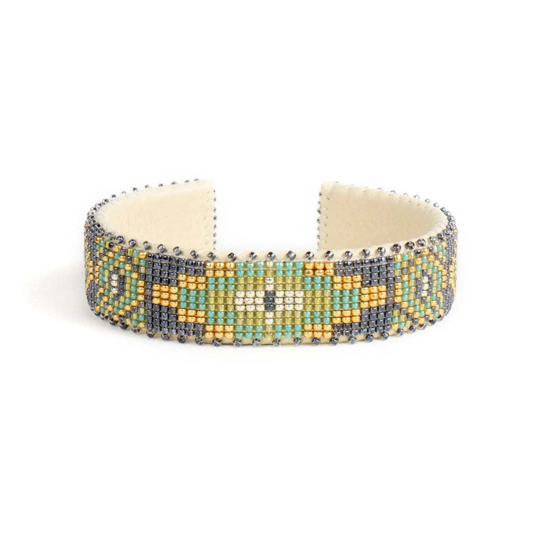 Etkie Jewelry - Bracelets Tai Glass Cuff Medium