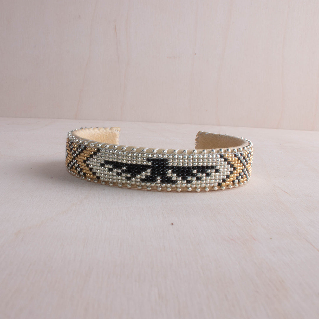 Etkie Jewelry Tallulah Beaded Glass Cuff -Small
