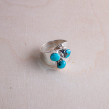 Load image into Gallery viewer, Lilly Barrack Turquoise 3 Stone Ring
