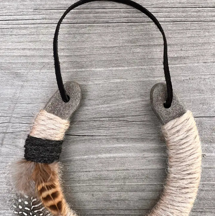 Bear &amp; Scout Home Decor - Home Accent Upcycled Horseshoe - Grey with Feathers