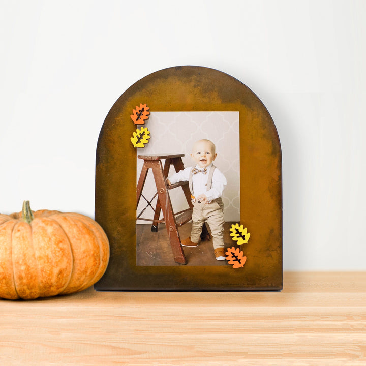 Prairie Dance Curved Magnetic Frame
