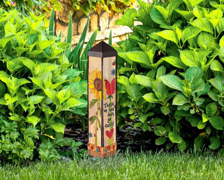 Studio M Proudly Handmade in Missouri, USA With Us Everyday - 20" Art Pole