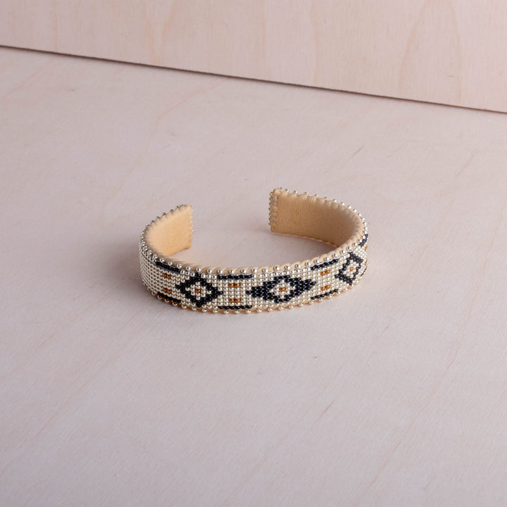 Etkie Jewelry Zayla Beaded Glass Cuff -Small